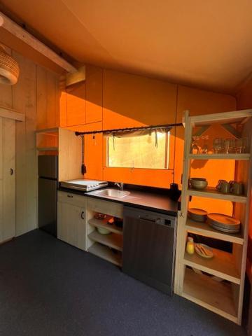 Luxe Safaritent Medley 5 Persoons Op Camping Rijsterbos Exterior foto